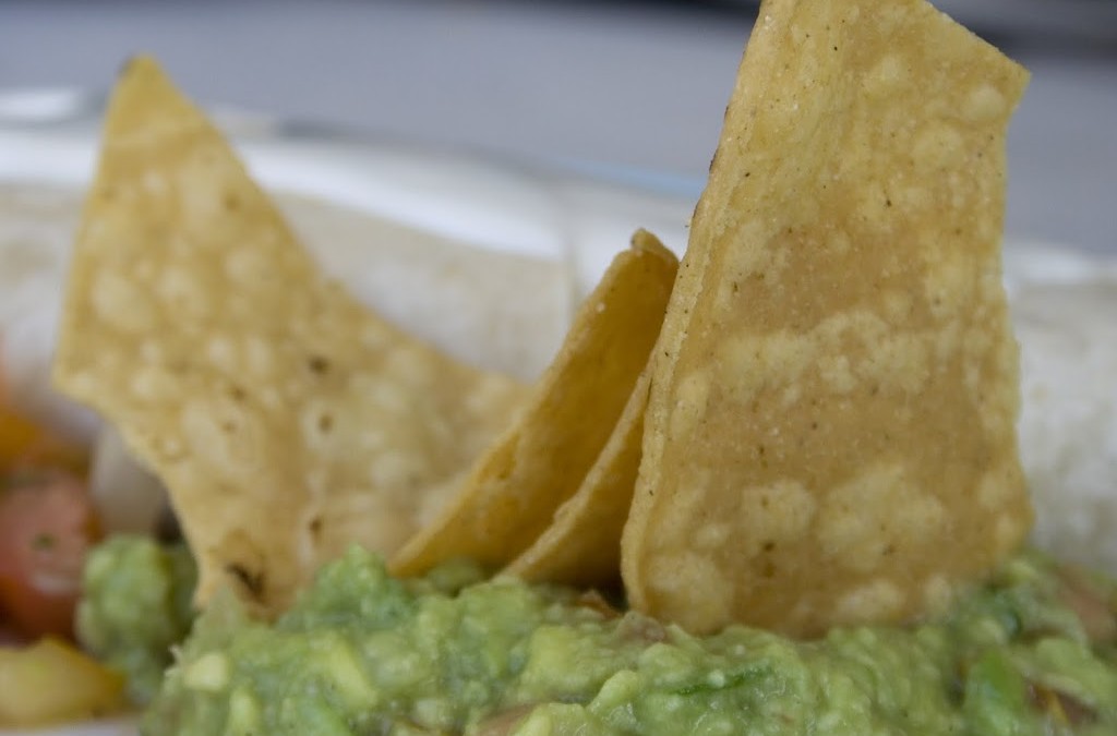 Tartar de aguacate con aceite de oliva