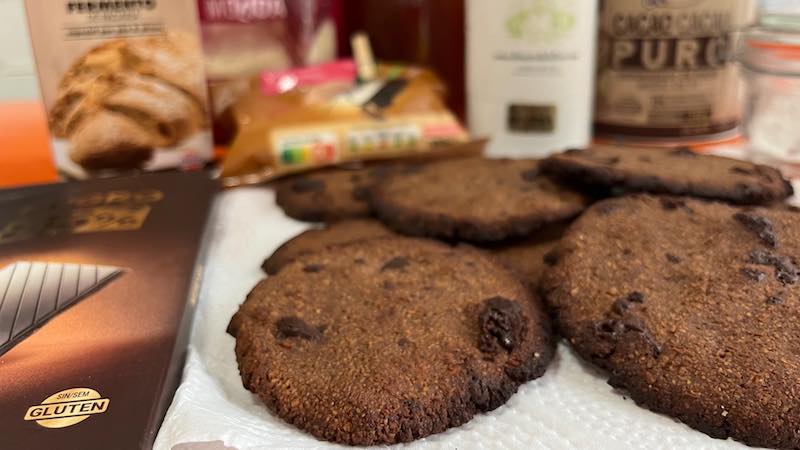 Galletas de chocolate sin gluten con aceite de oliva